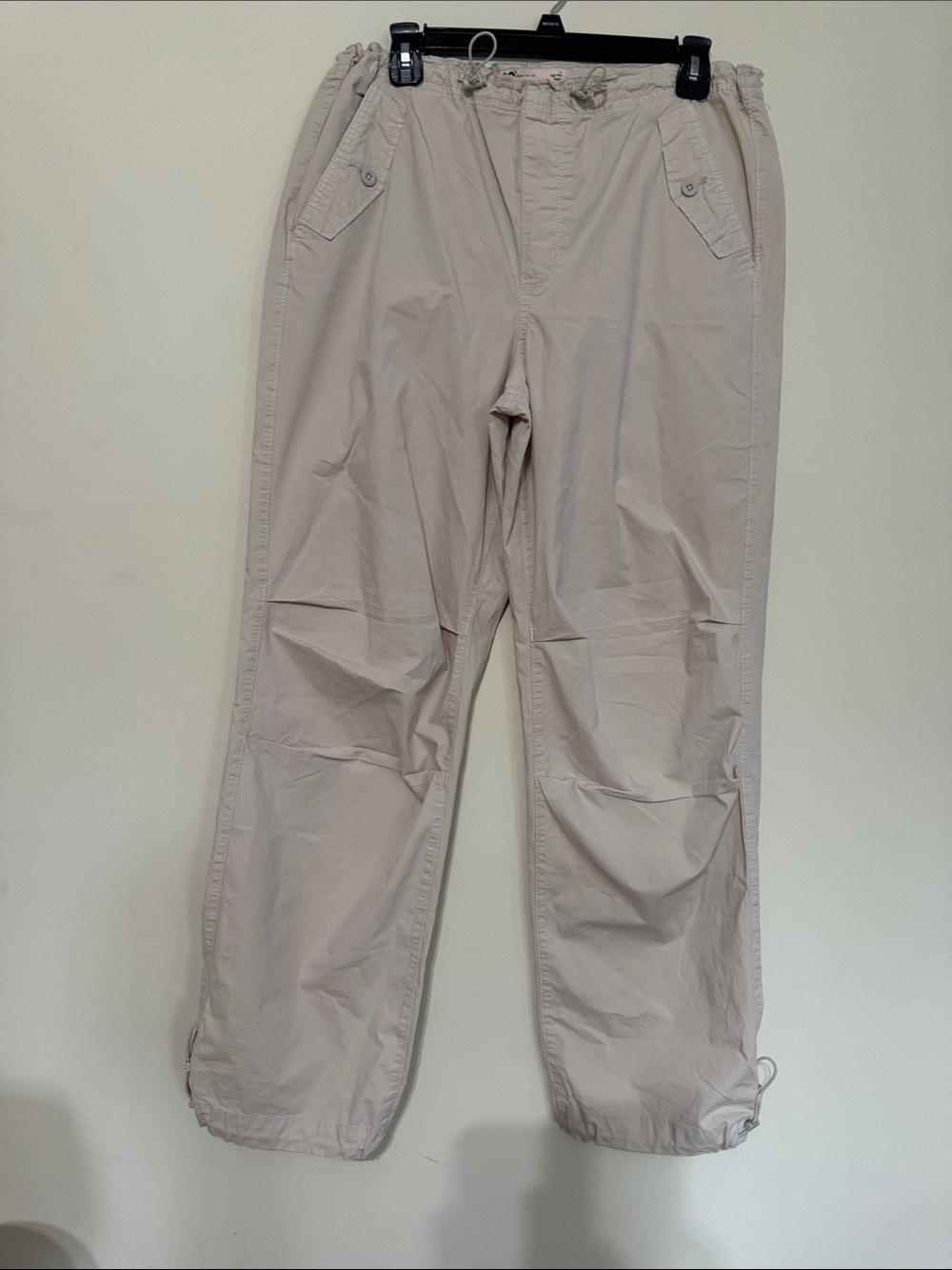 SO Men's Cargo Pants in Light Beige